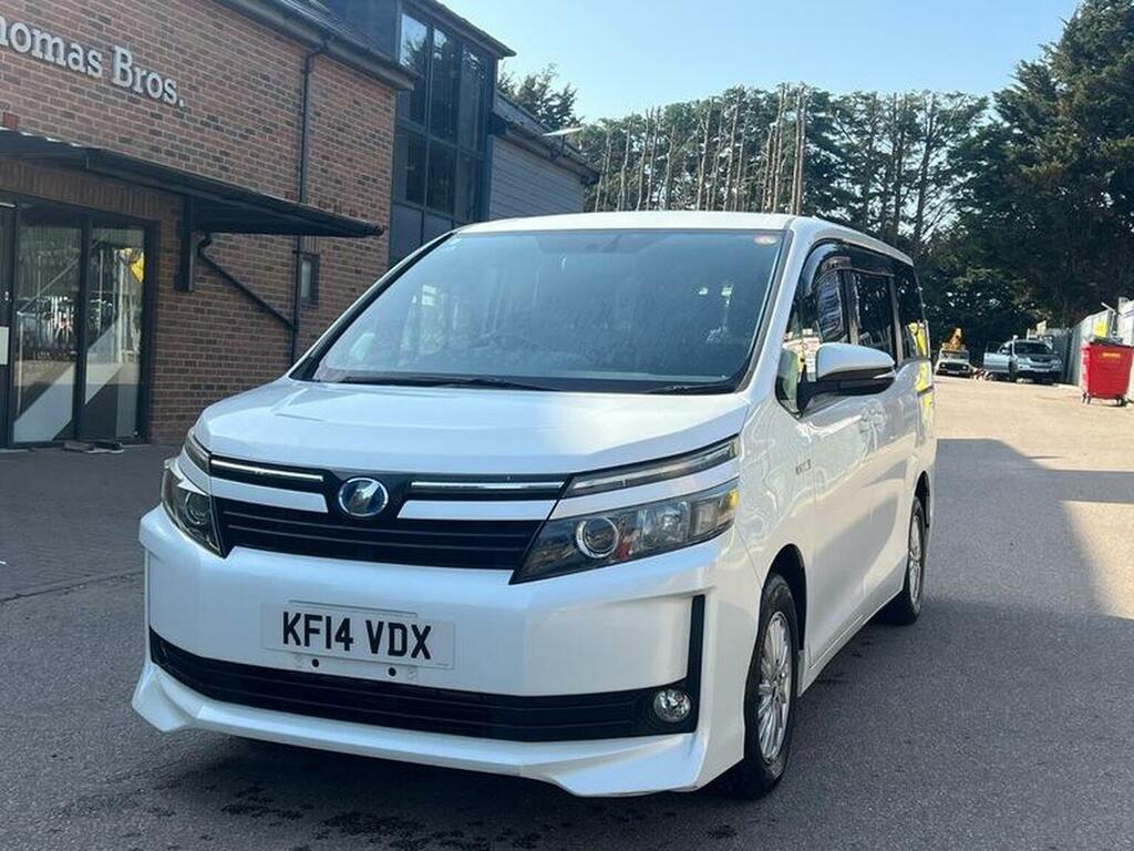 Toyota Voxy Other 1.8 Hybrid Mpv Dr 202626 #2