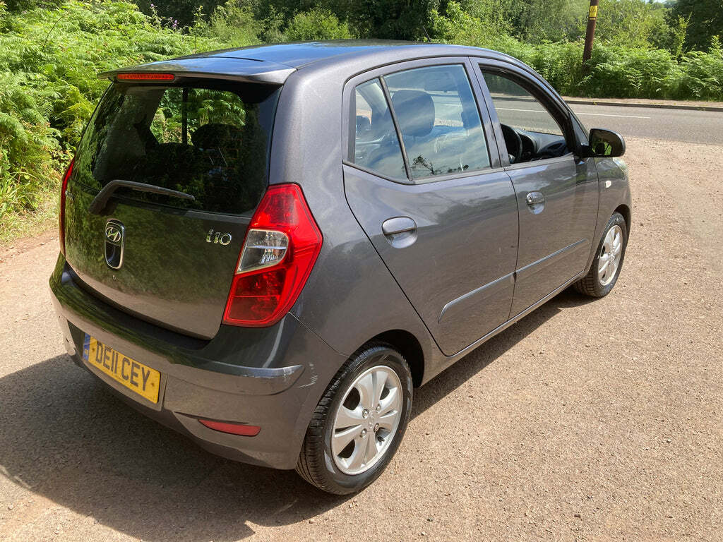 Hyundai I10 10. 1.2 Style Full Service History Very Well Cared Grey #4