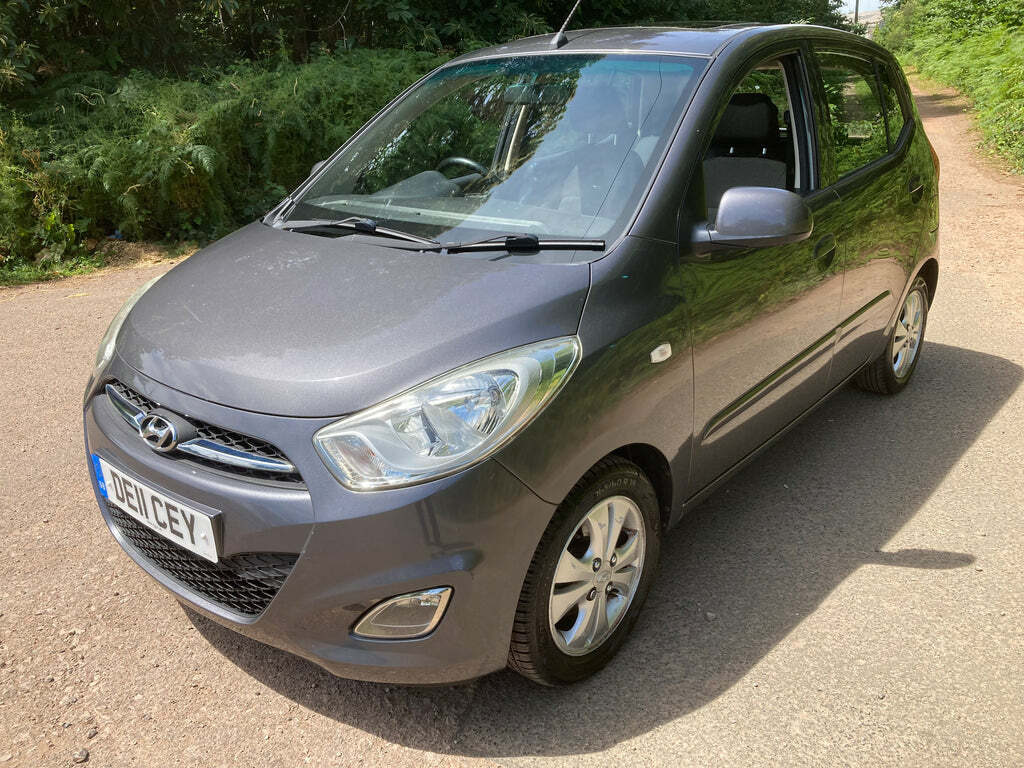 Hyundai I10 10. 1.2 Style Full Service History Very Well Cared Grey #3