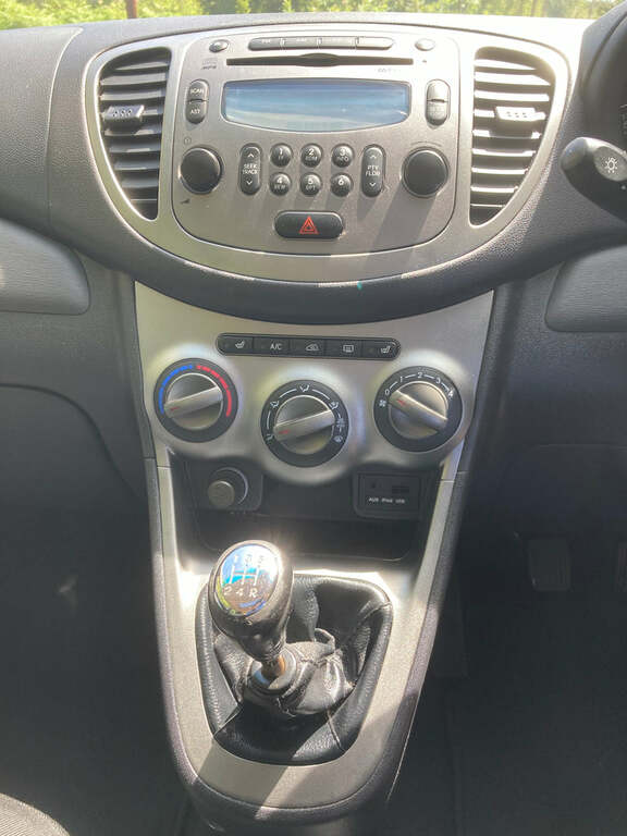 Hyundai I10 1.2 Classic Hatchback Euro 5 85 Blue #18