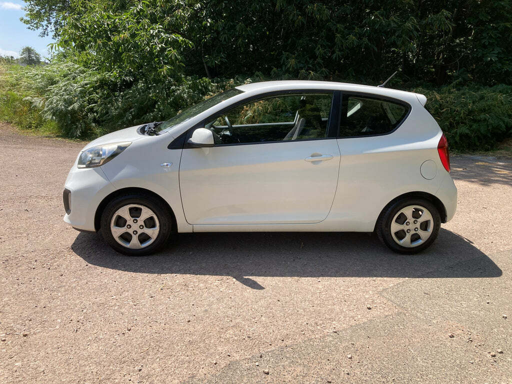 Kia Picanto Hatchback Red #7