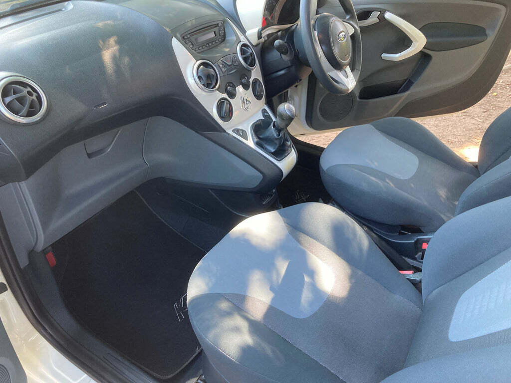 Ford KA Studio  #9