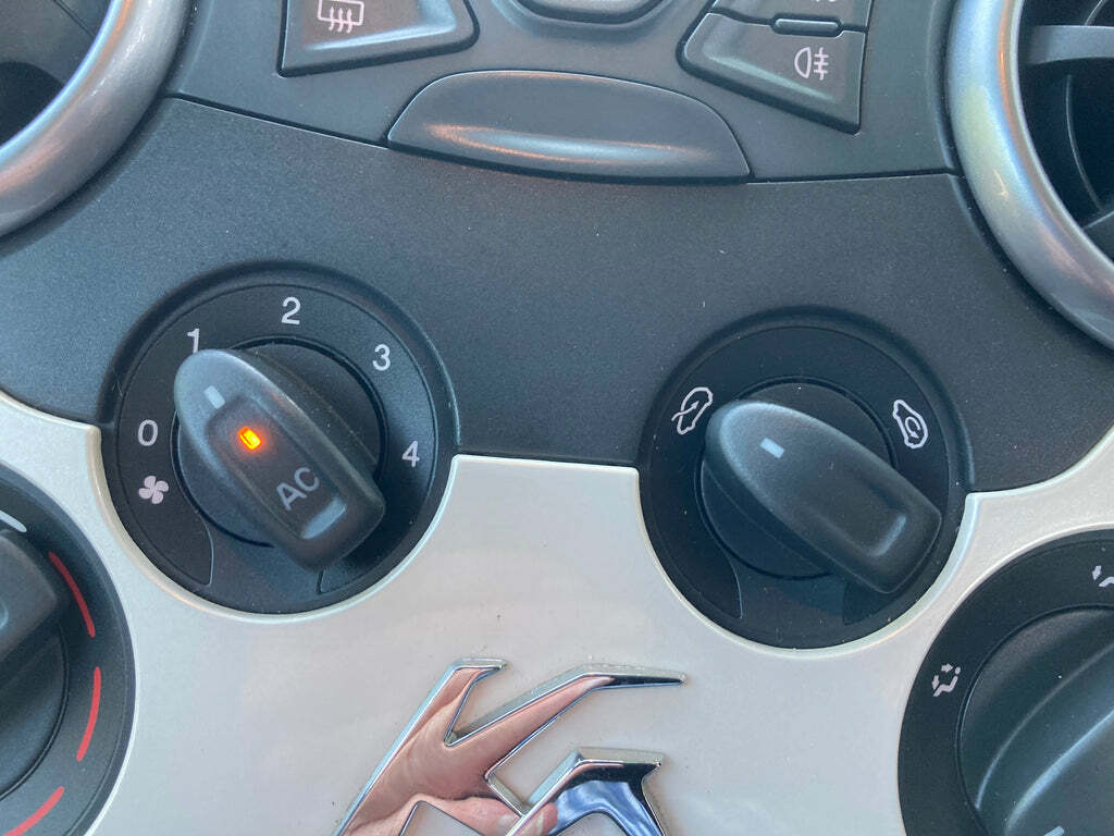 Ford KA Studio  #19
