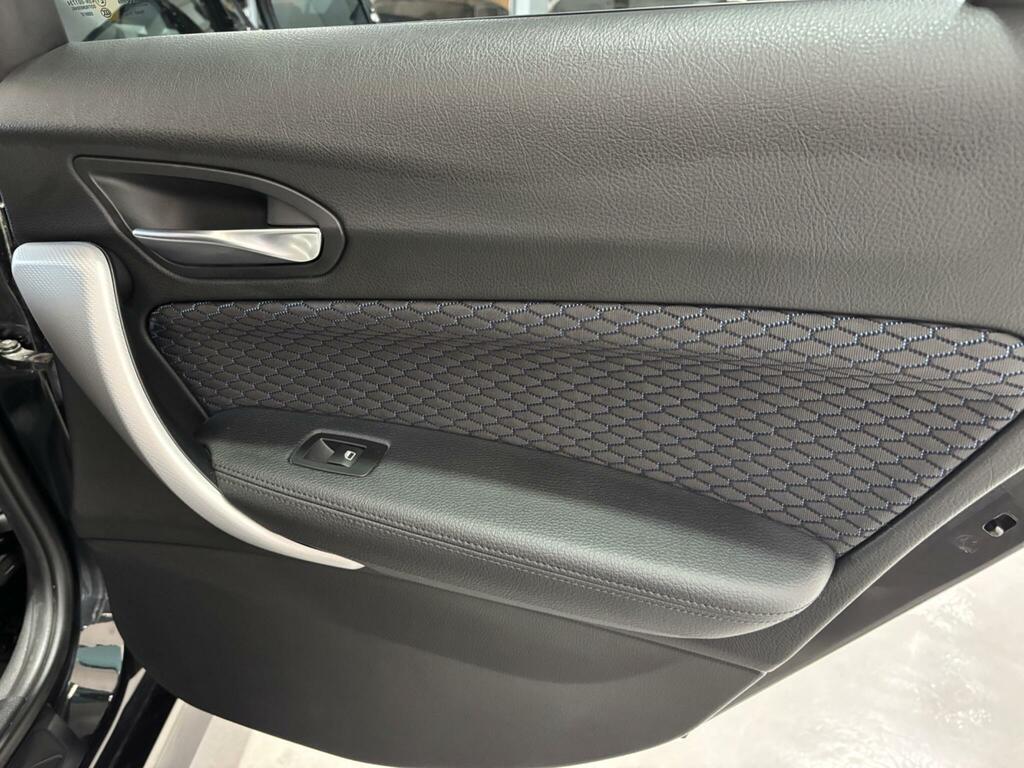 BMW 1 Series Black #11