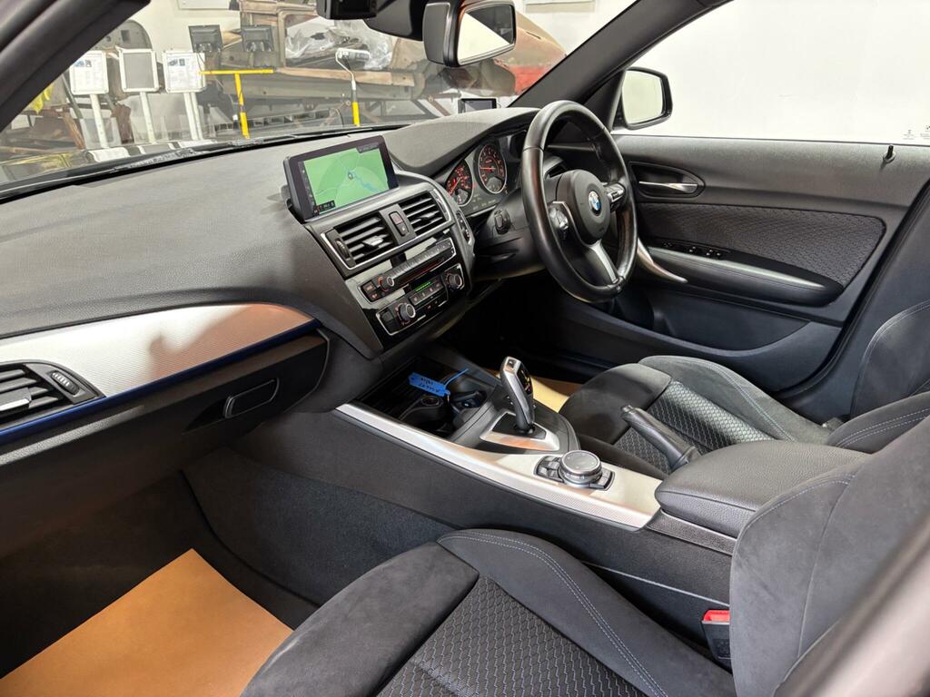 BMW 1 Series Black #21