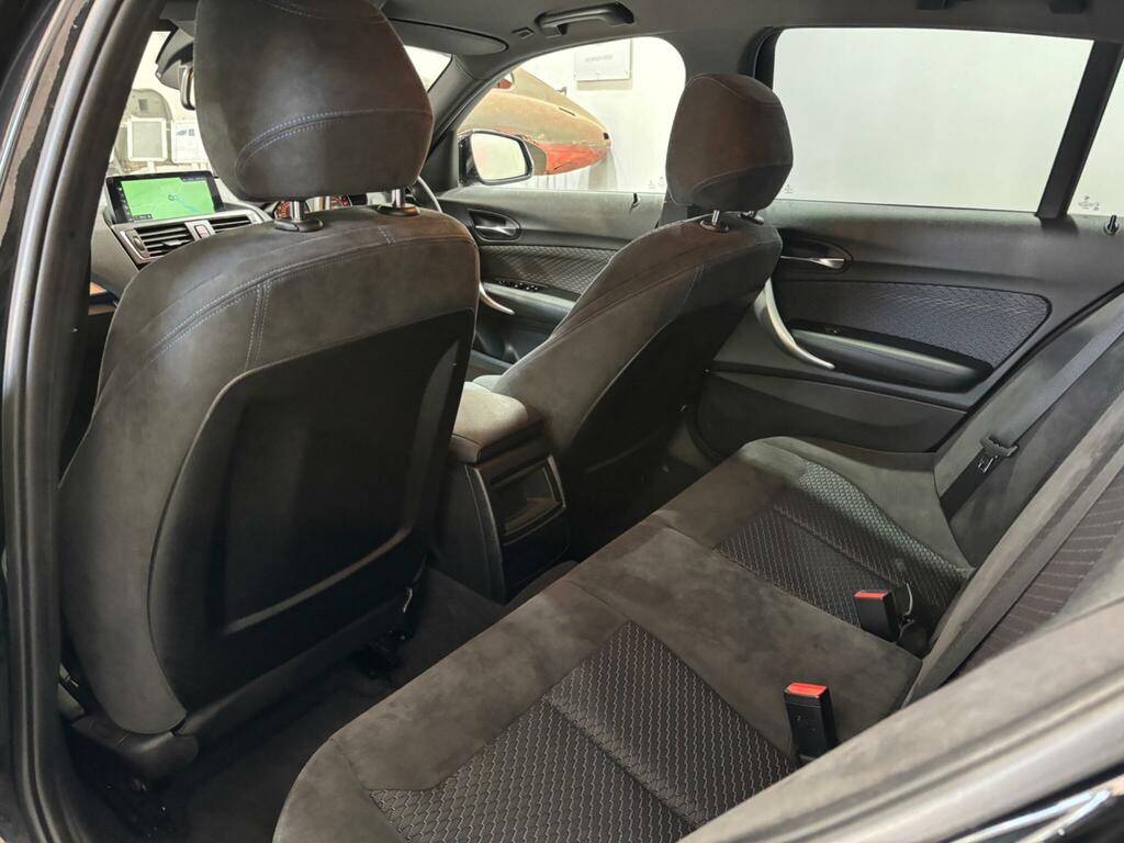 BMW 1 Series Black #13