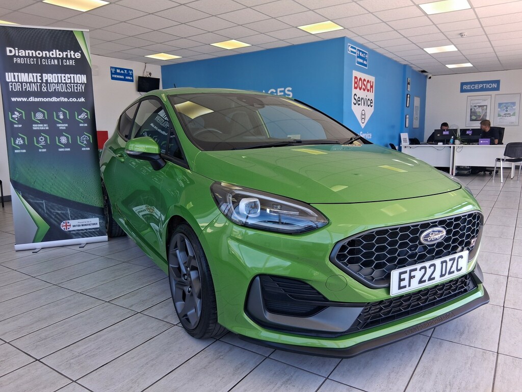 Ford Fiesta 1.5 Fiesta St-3 1.5L Ecoboost 200Ps Fwd 6-S Green