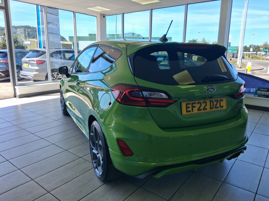 Ford Fiesta 1.5 Fiesta St-3 1.5L Ecoboost 200Ps Fwd 6-S EF22DZC Green #2