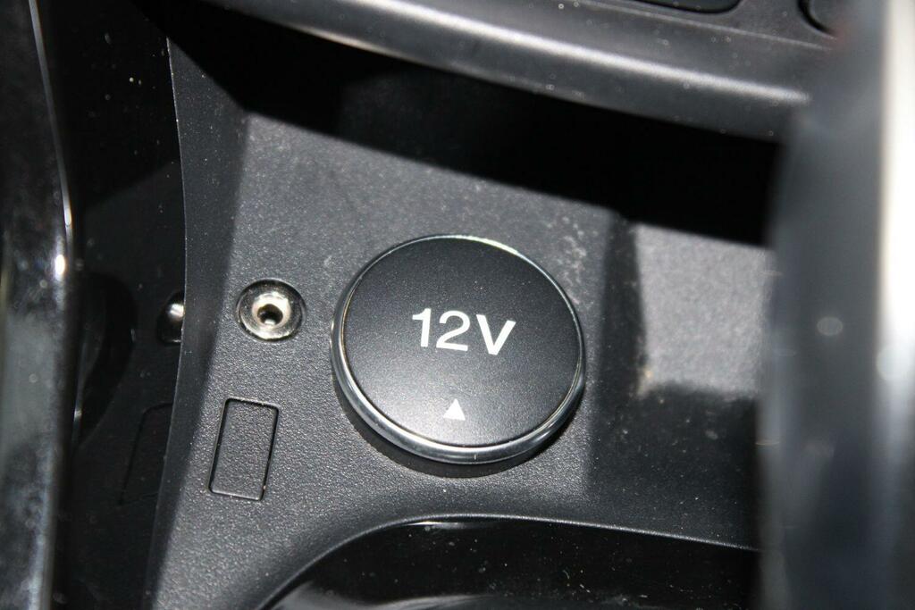 Ford B-Max B-max Titanium T Black #37
