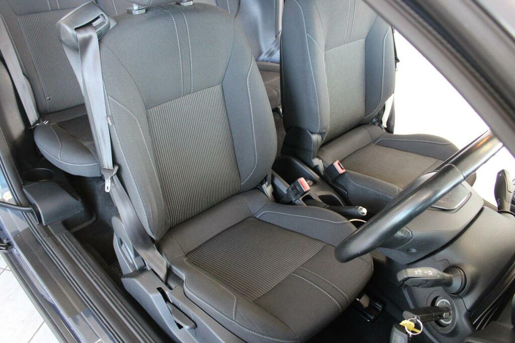 Ford B-Max B-max Titanium T Black #21
