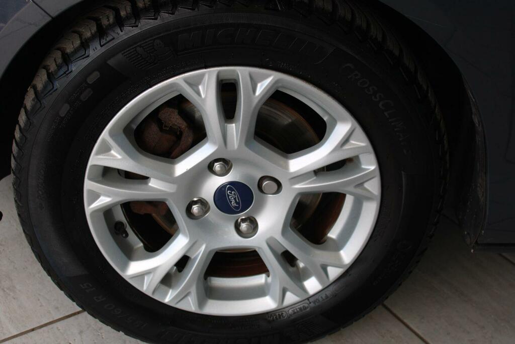 Ford B-Max B-max Titanium T Black #15