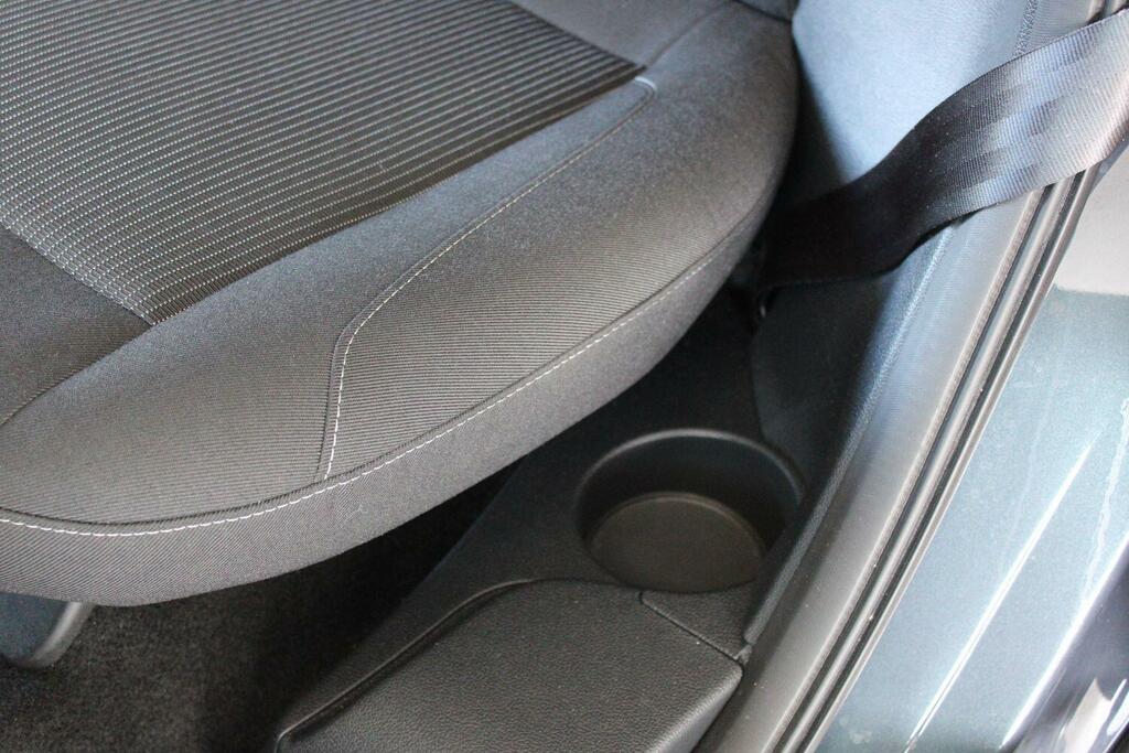Ford B-Max B-max Titanium T Black #26