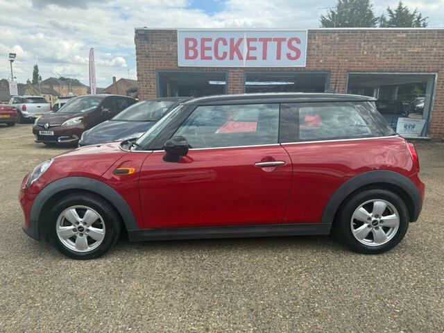 Mini Hatch Cooper D Hatchback ND65HCJ Red #4