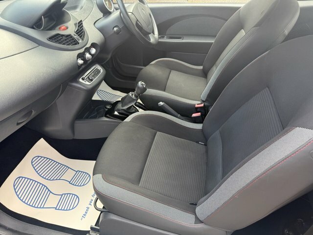 Renault Twingo Dynamique Blue #9