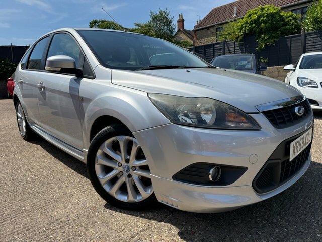Ford Focus 2009 Ford Focus Cheap Road Tax 1.6 3495 D #1