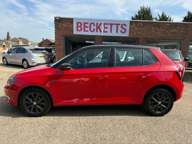 Skoda Fabia Tsi Se L Hatchback Red #4