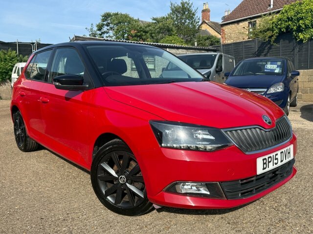 Skoda Fabia Tsi Se L Hatchback Red