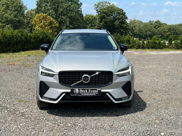Volvo XC60 2.0 B4 Mhev Plus WD73LCA Silver #2