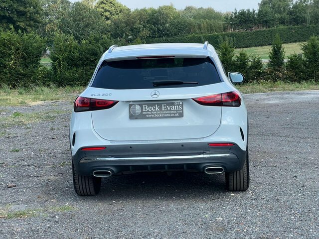 Mercedes-Benz GLA Class 1.3 Gla200 Amg Line GN21WJZ White #6