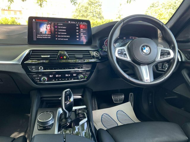 BMW 5 Series 3.0 530D Mht M OV21WUJ Blue #3
