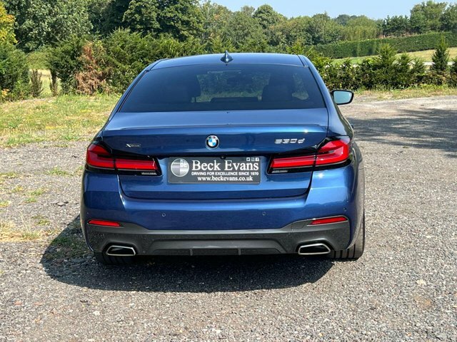 BMW 5 Series 3.0 530D Mht M OV21WUJ Blue #6