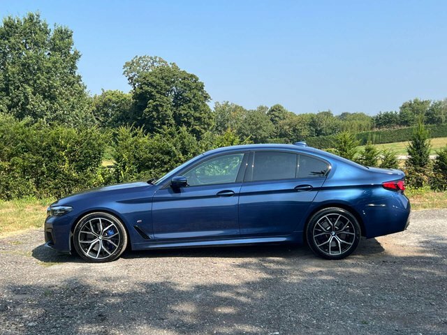 BMW 5 Series 3.0 530D Mht M OV21WUJ Blue #4