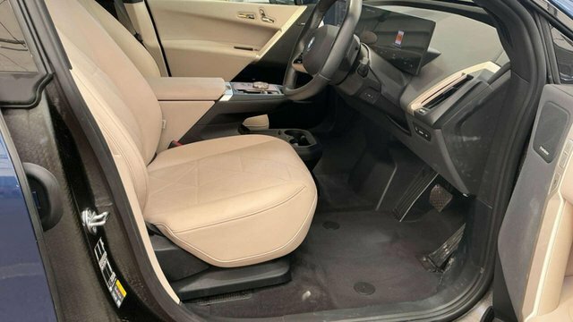 BMW iX 50 111.5Kwh M Sport Blue #2