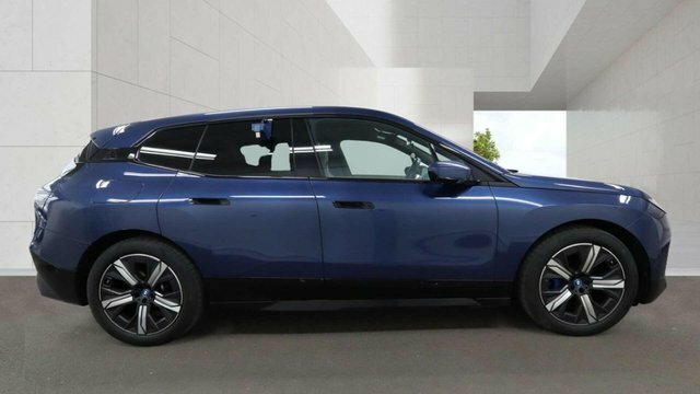 BMW iX 50 111.5Kwh M Sport Blue #6