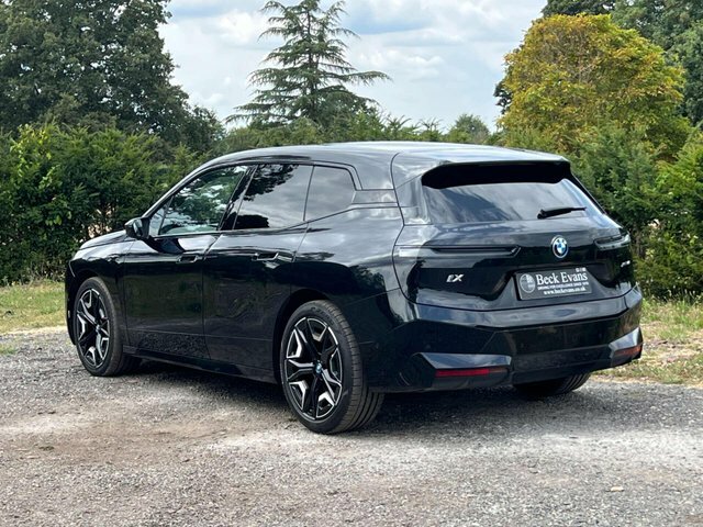 BMW iX 40 76.6Kwh M Sport Black #4