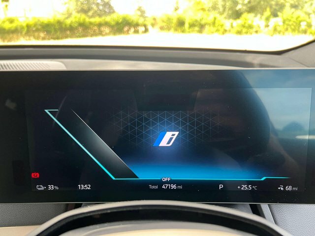 BMW iX IX X Drive40 M Sport White #50