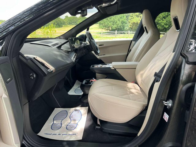 BMW iX IX X Drive40 M Sport White #32