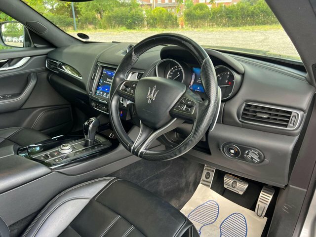 Maserati Levante Suv Black #19