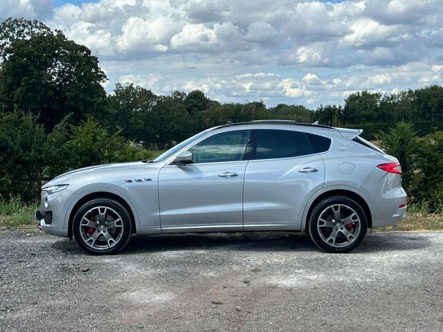 Maserati Levante Suv Black #26