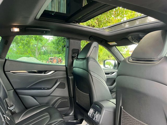 Maserati Levante Suv Black #16