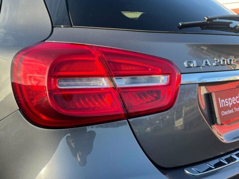Mercedes-Benz GLA Class Suv 2.1 Gla200 Cdi Amg Line 7G-dct Euro 6 Ss Black #16