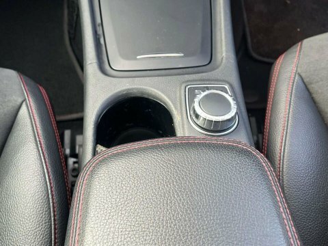 Mercedes-Benz GLA Class Suv 2.1 Gla200 Cdi Amg Line 7G-dct Euro 6 Ss Black #39