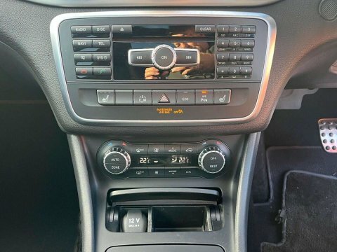 Mercedes-Benz GLA Class Suv 2.1 Gla200 Cdi Amg Line 7G-dct Euro 6 Ss Black #38