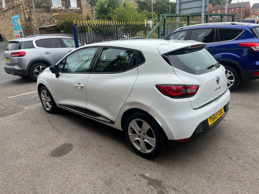 Renault Clio Black #6