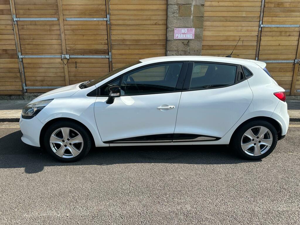 Renault Clio 1.5 Dci Eco Dynamique Medianav Euro 5 Ss CN15XSB White #5