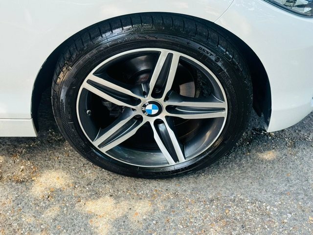 BMW 1 Series 1.5 118I M Sport 139 Bhp White #20