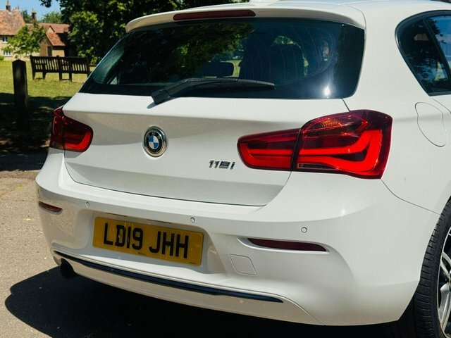 BMW 1 Series 1.5 118I M Sport 139 Bhp White #15