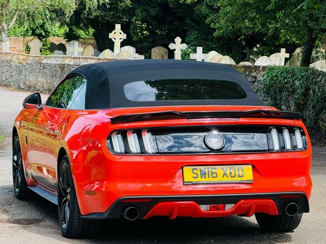 Ford Mustang 5.0 V8 Gt Red #18