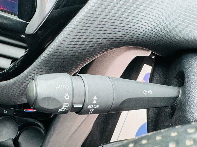 Peugeot 208 Hatchback Black #39