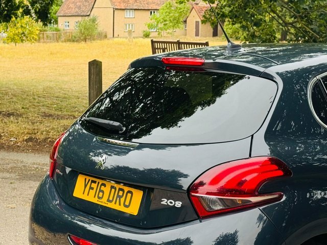 Peugeot 208 Hatchback Black #17