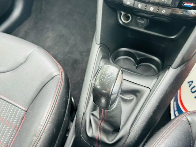 Peugeot 208 Hatchback Black #34
