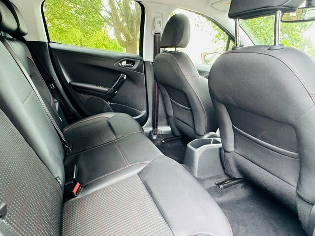 Peugeot 208 Hatchback Black #25