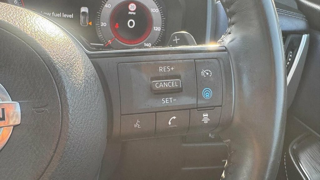 Nissan Qashqai 1.3 Dig-t Mh N-connecta Red #27