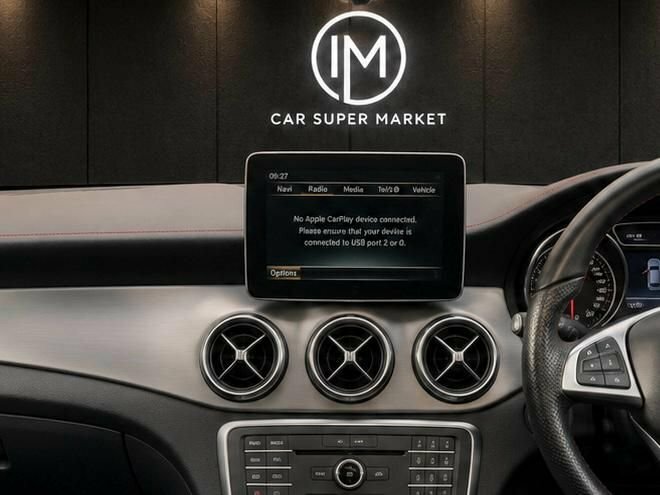 Mercedes-Benz GLA Class Gla 200 Se White #20