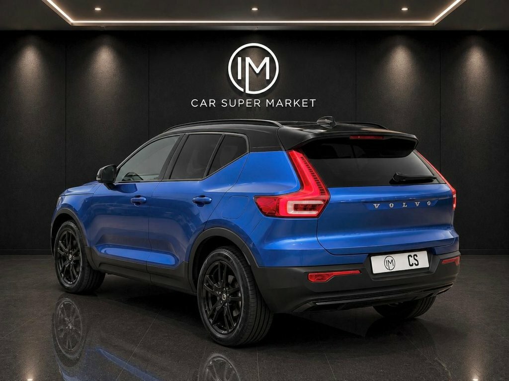 Volvo XC40 1.5L R-design Blue #4