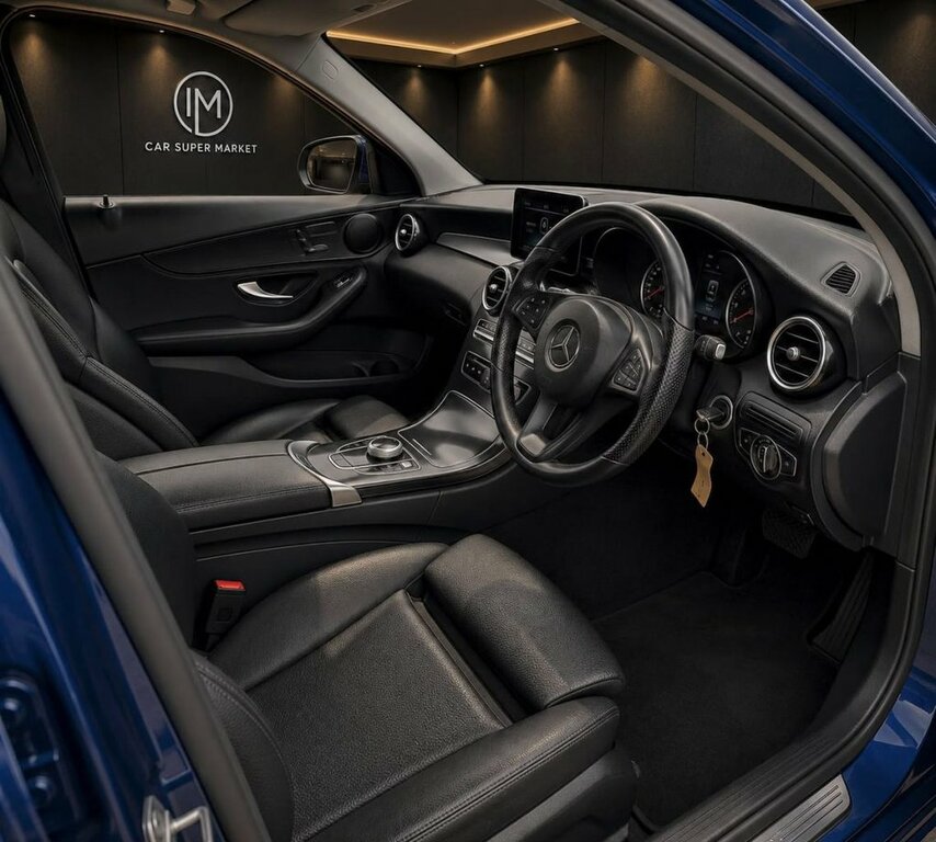 Mercedes-Benz C Class Amg Line Blue #16